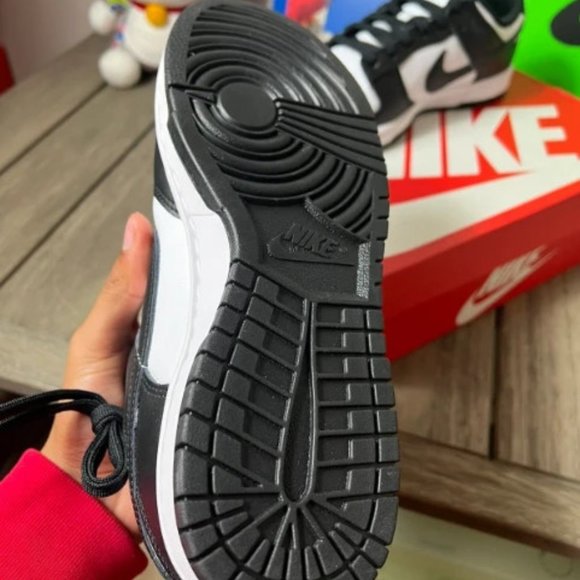 Nike Dunk Low Retro White Black Panda🎉 - Picture 5 of 6